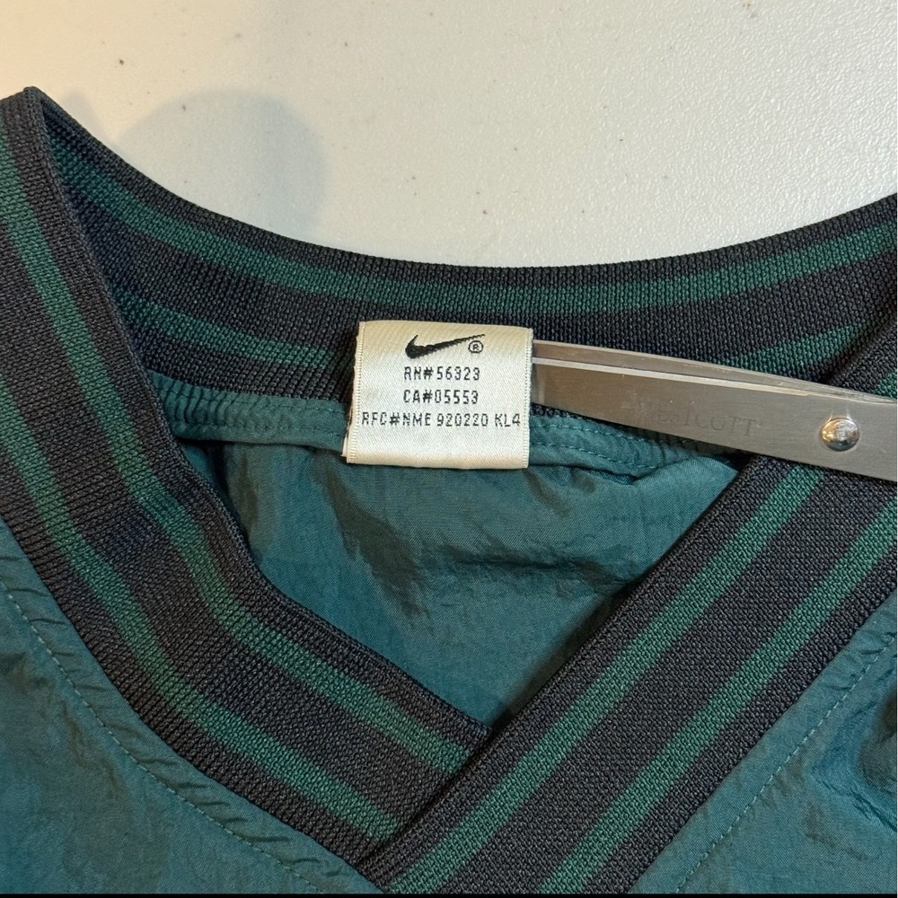 VTG Nike Green V Neck‎ Golf Casual Swoosh Pullover Windbreaker Sweatshirt Men XL - Picture 5 of 11